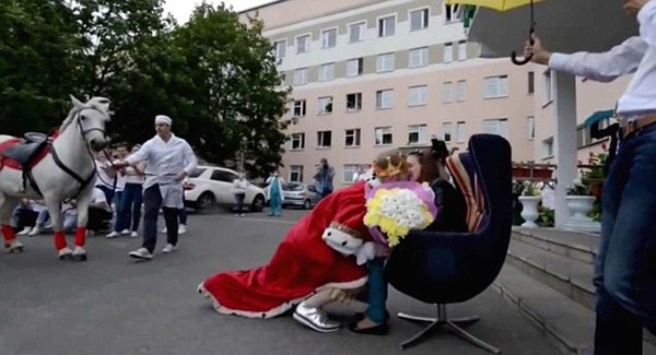 http://www.richardvana.com/uploadfile/2014/0903/20140903015720265.jpg