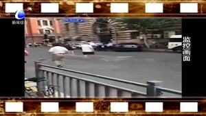 網(wǎng)約車司機拒配合執(zhí)法 沖撞警車被當(dāng)場制服