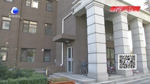 管道堵塞二樓住戶(hù)遭殃 業(yè)主物業(yè)因賠償起糾紛