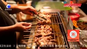 【零距離·健康】喝冰啤酒能消暑？別被“涼爽”的假象迷惑了